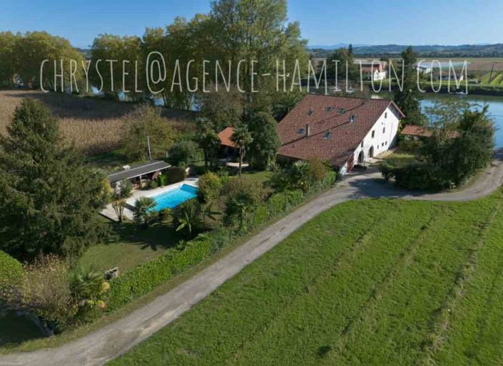 Image No.1-11 Bed House for sale