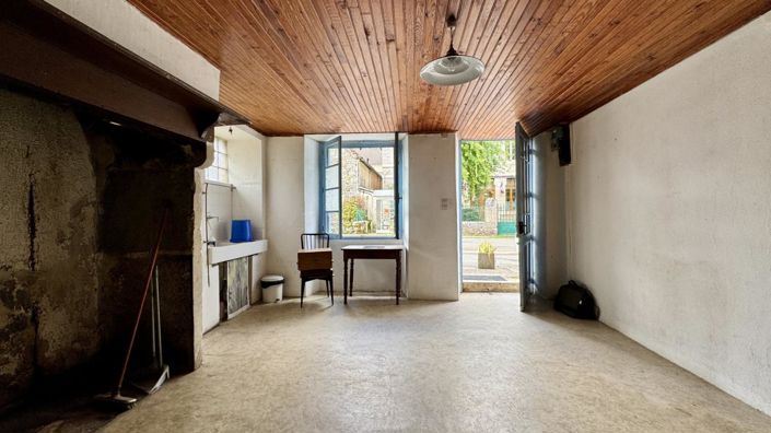 Image No.13-3 Bed House for sale