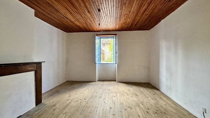 Image No.5-3 Bed House for sale