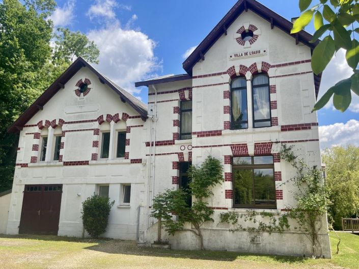 Image No.3-Propriété de 5 chambres à vendre à Brioux-sur-Boutonne
