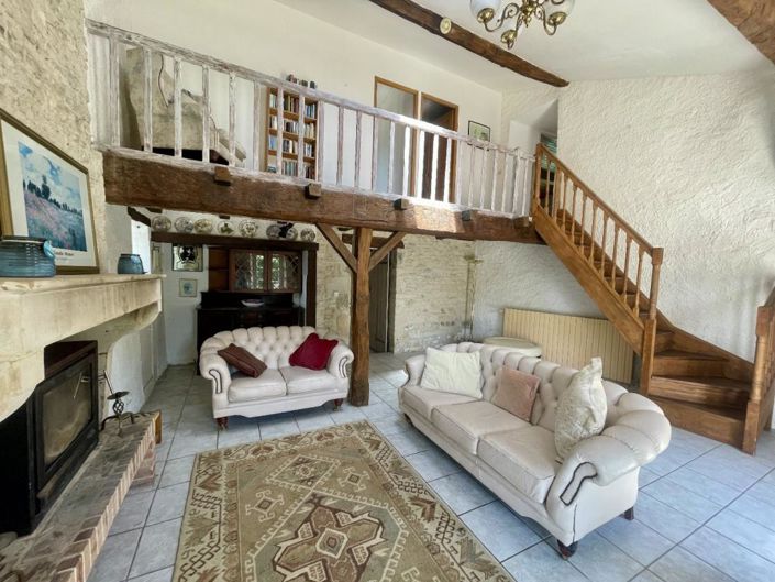 Image No.5-3 Bed House for sale