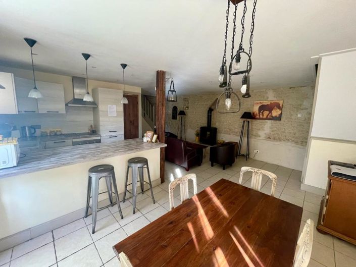 Image No.20-15 Bed Property for sale