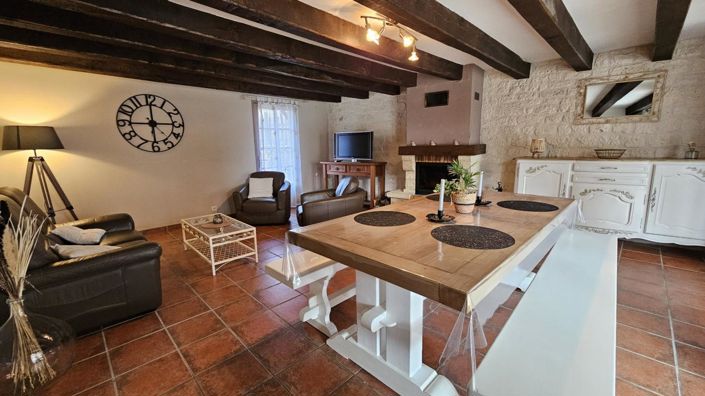 Image No.11-6 Bed House for sale