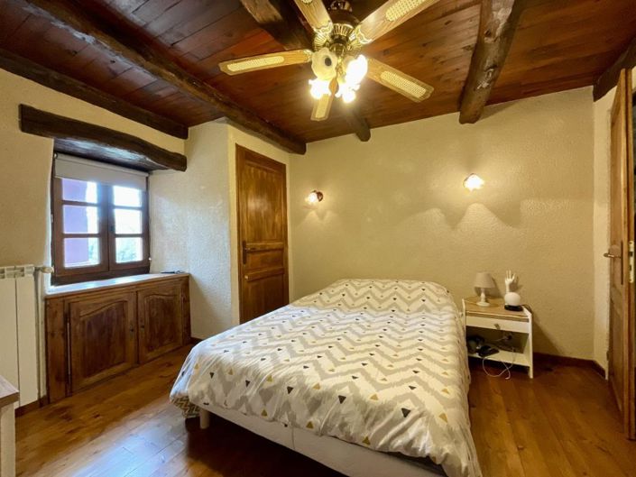 Image No.15-6 Bed House for sale