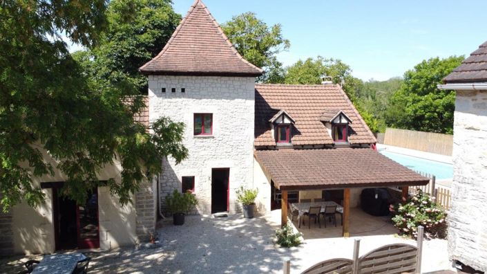 Image No.4-6 Bed House for sale