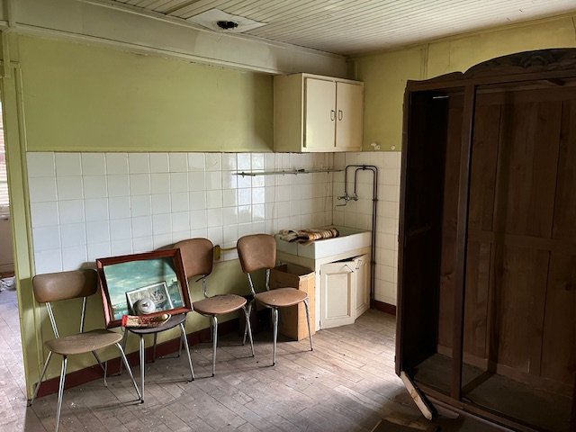 Image No.17-4 Bed Property for sale