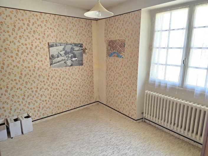 Image No.12-5 Bed Property for sale