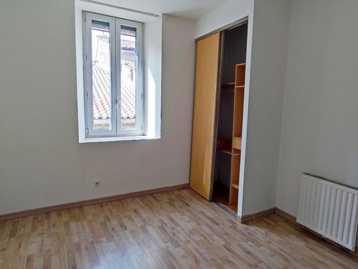 Image No.9-4 Bed Property for sale