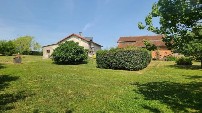 Image No.8-11 Bed Property for sale