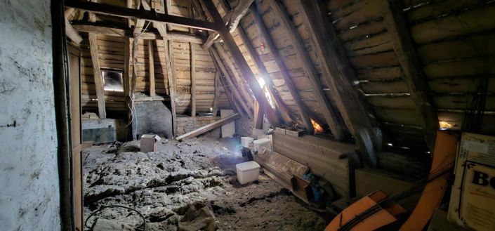 Image No.12-3 Bed Property for sale