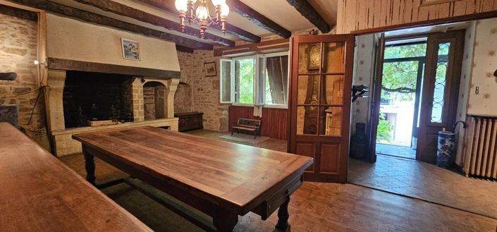 Image No.6-3 Bed Property for sale