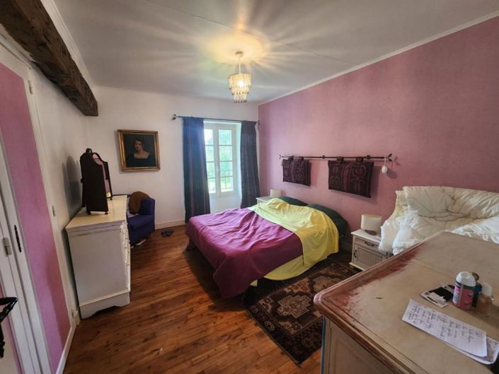 Image No.15-8 Bed House for sale