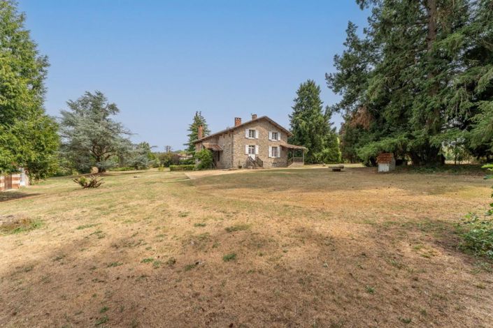 Image No.15-5 Bed Property for sale