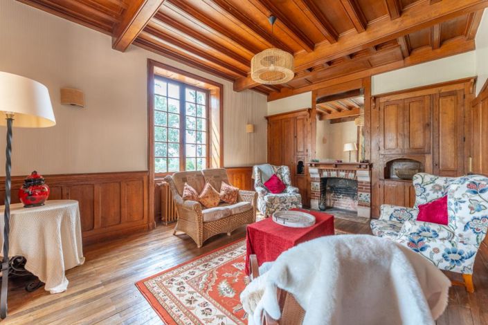 Image No.4-5 Bed Property for sale