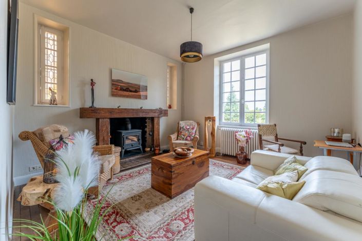 Image No.5-5 Bed Property for sale