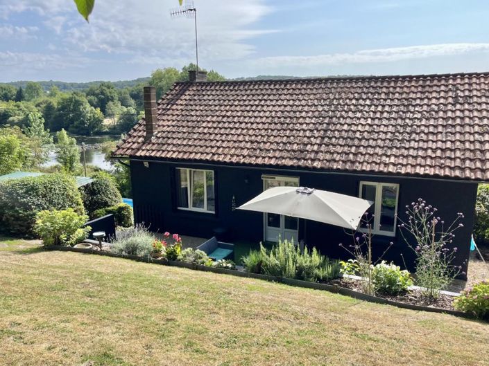 Image No.2-2 Bed Property for sale