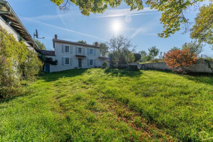 Image No.17-2 Bed House for sale