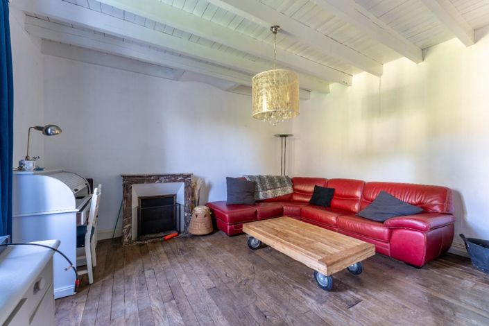 Image No.6-2 Bed House for sale