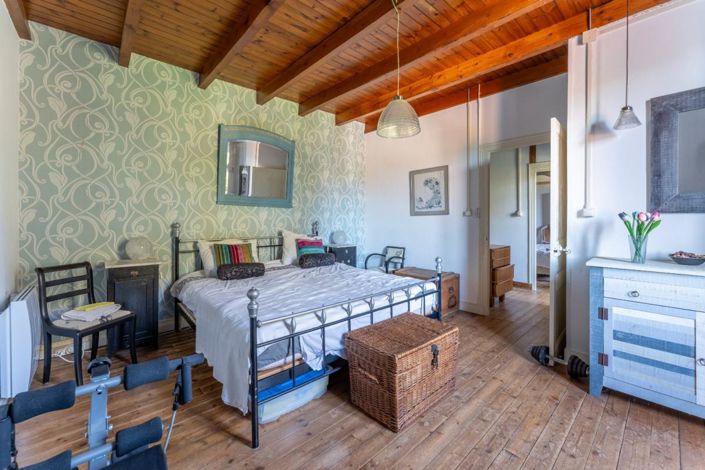 Image No.7-2 Bed House for sale