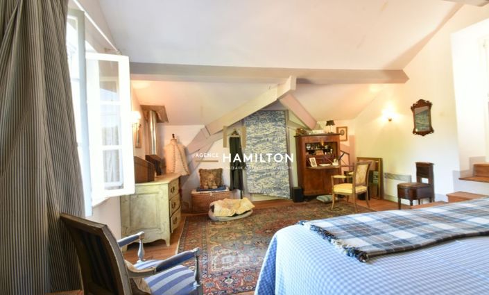 Image No.18-2 Bed House for sale