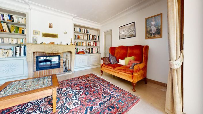 Image No.6-7 Bed House for sale