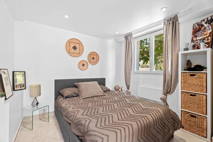 Image No.17-4 Bed Villa for sale