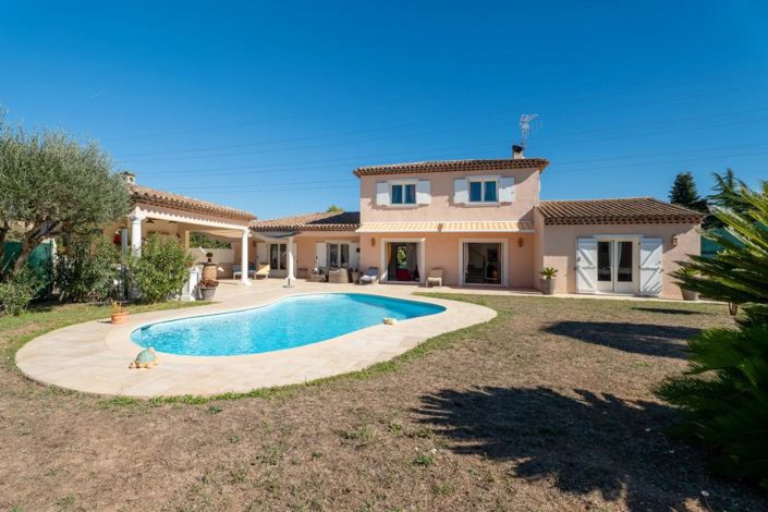 Image No.4-4 Bed Villa for sale