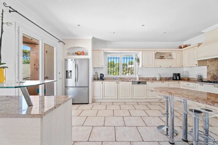 Image No.9-4 Bed Villa for sale