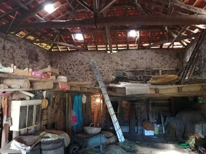 Image No.10-2 Bed Property for sale