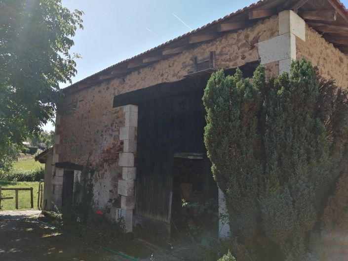 Image No.9-Propriété de 2 chambres à vendre à Chirac