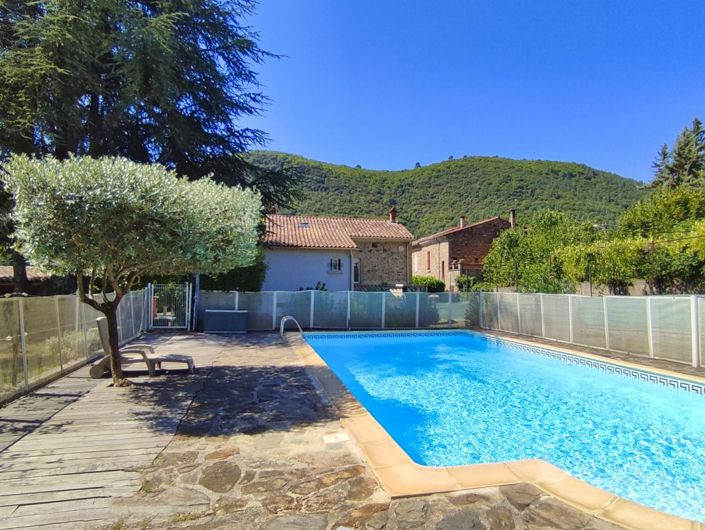 Image No.10-4 Bed Property for sale