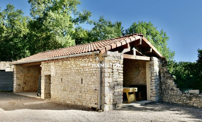 Image No.3-4 Bed Property for sale