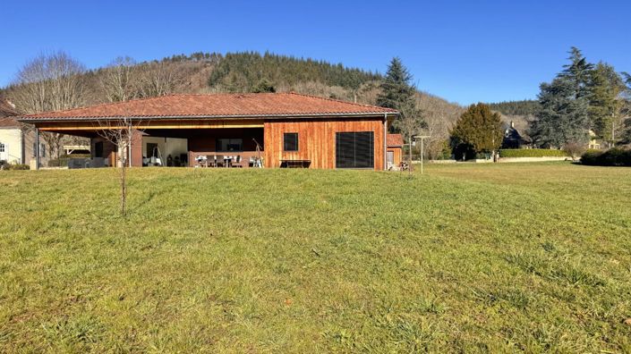 Image No.20-4 Bed House for sale