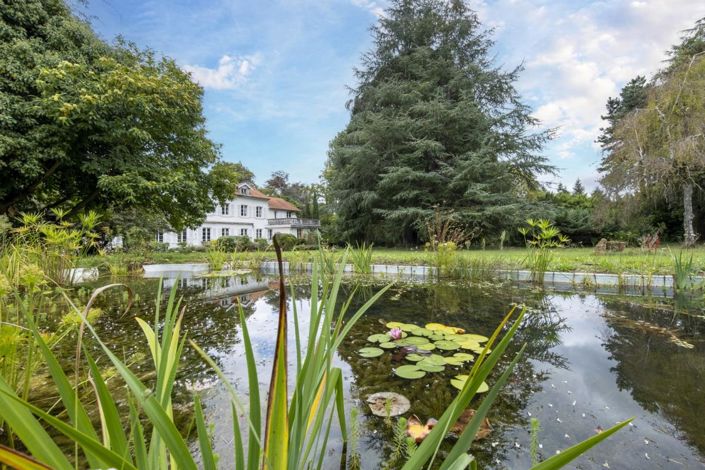 Image No.2-7 Bed Property for sale