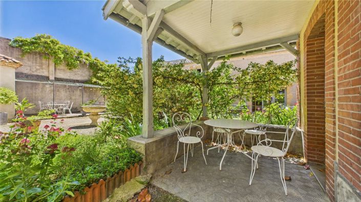 Image No.14-5 Bed Property for sale