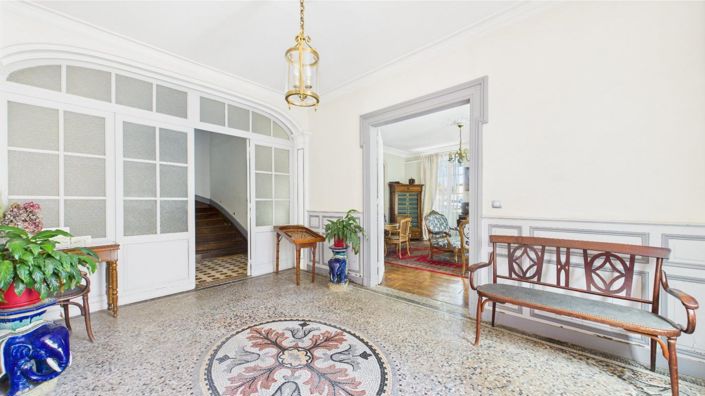 Image No.4-5 Bed Property for sale