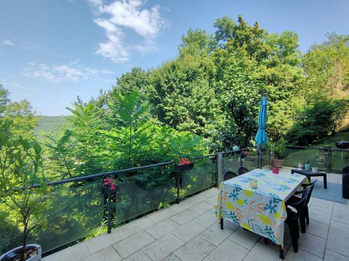 Image No.13-7 Bed Property for sale