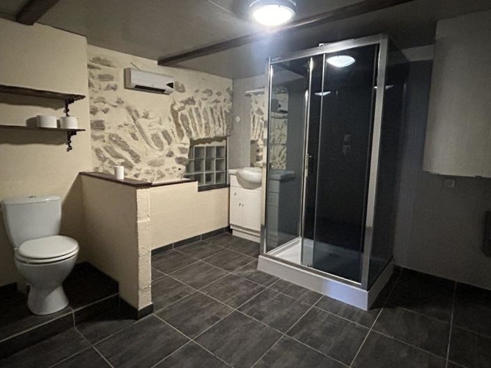 Image No.11-3 Bed House for sale