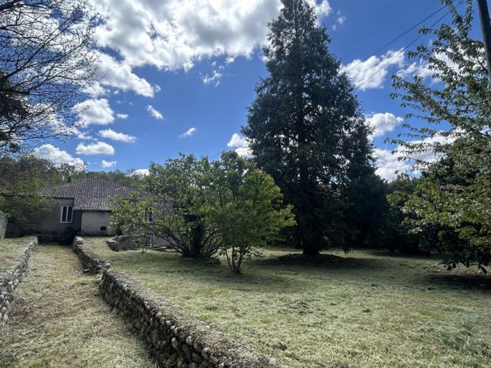 Image No.18-3 Bed House for sale