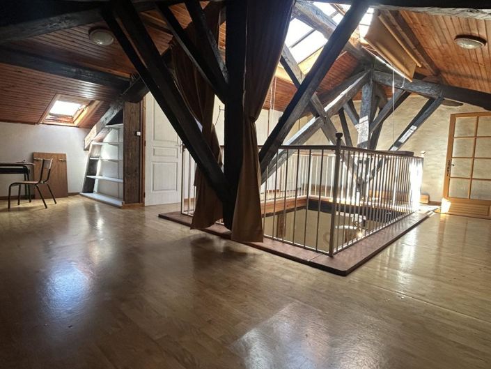 Image No.8-3 Bed House for sale