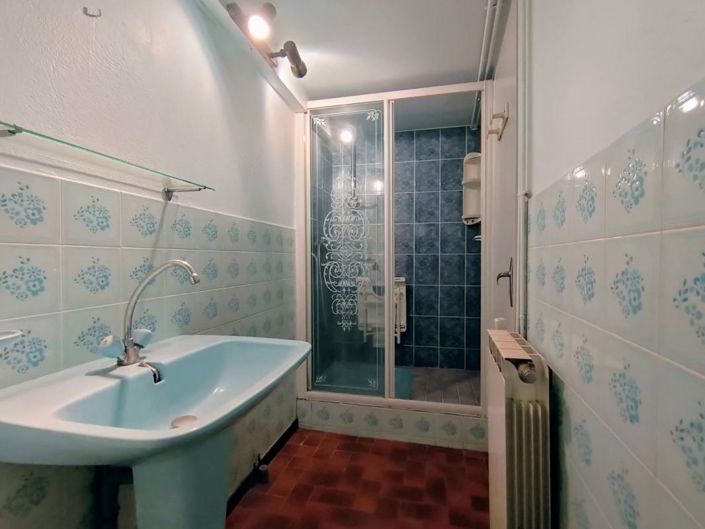 Image No.11-4 Bed Property for sale