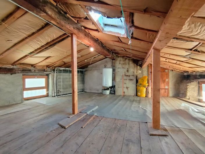 Image No.14-4 Bed Property for sale