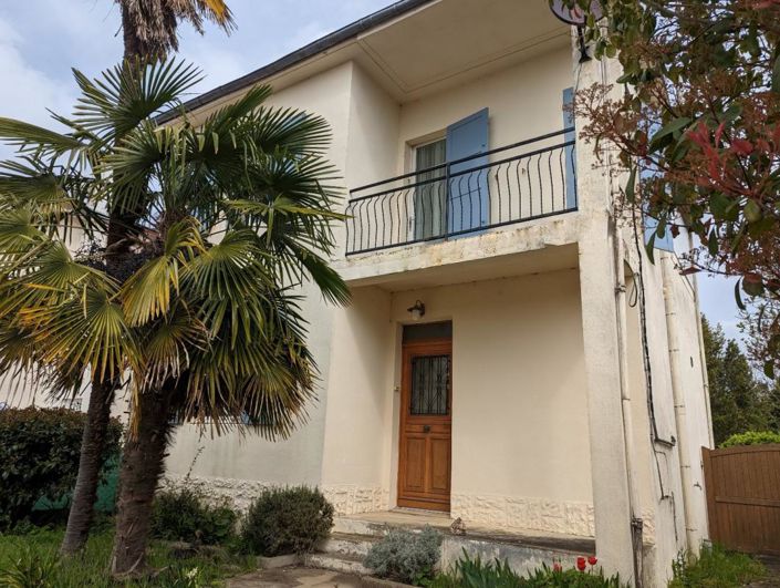 Image No.20-3 Bed Property for sale