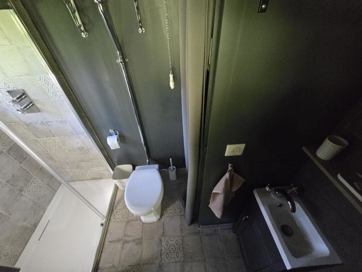 Image No.20-5 Bed Property for sale