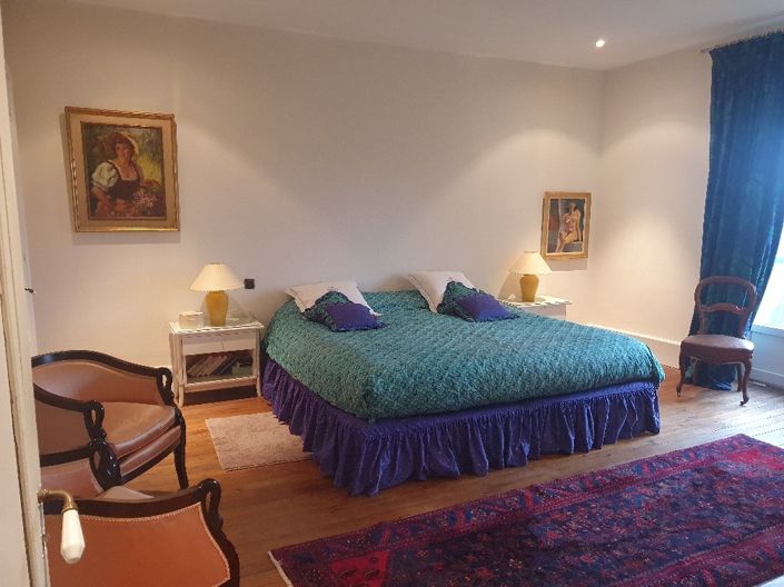 Image No.18-5 Bed Property for sale