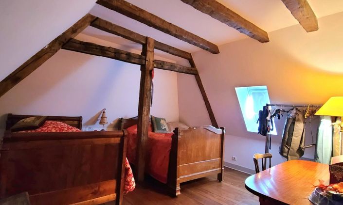 Image No.12-4 Bed House for sale