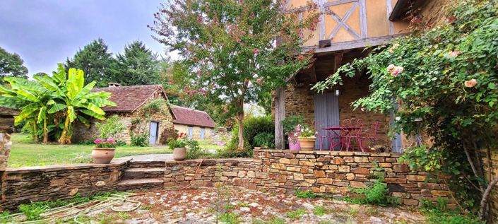 Image No.15-4 Bed House for sale