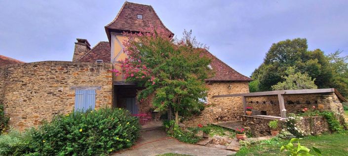 Image No.18-4 Bed House for sale