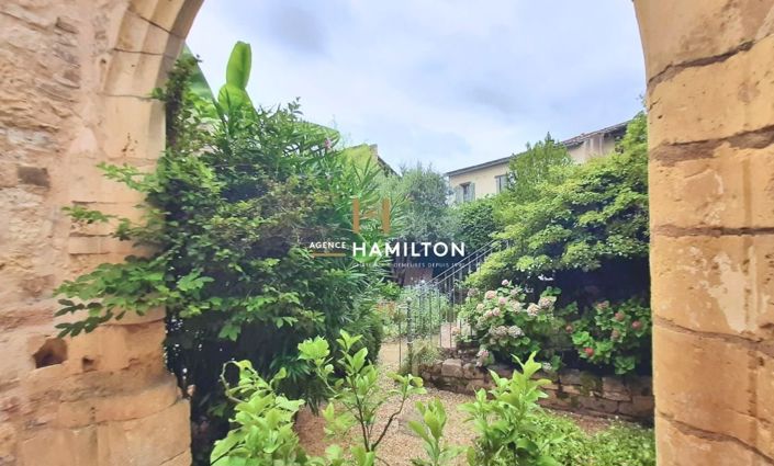 Image No.18-3 Bed House for sale