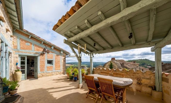 Image No.6-3 Bed House for sale